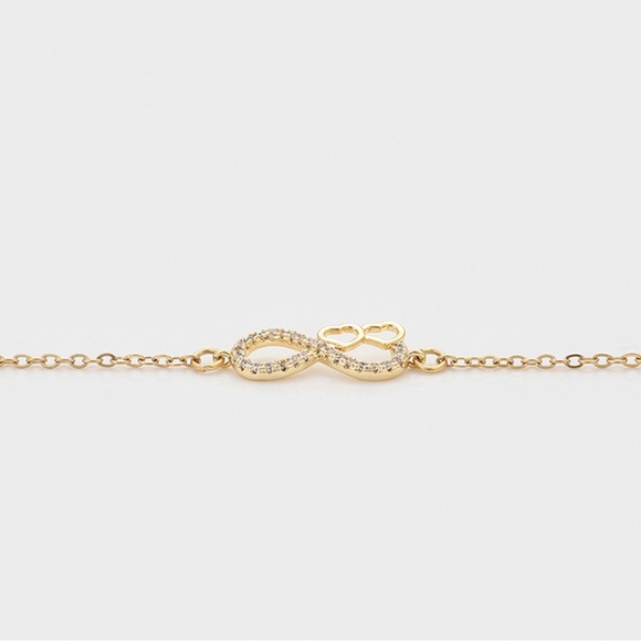 Infinity Heart Bracelet | 14K Gold Plated CZ Stone | Luxury Jewelry - Picture 5 of 12